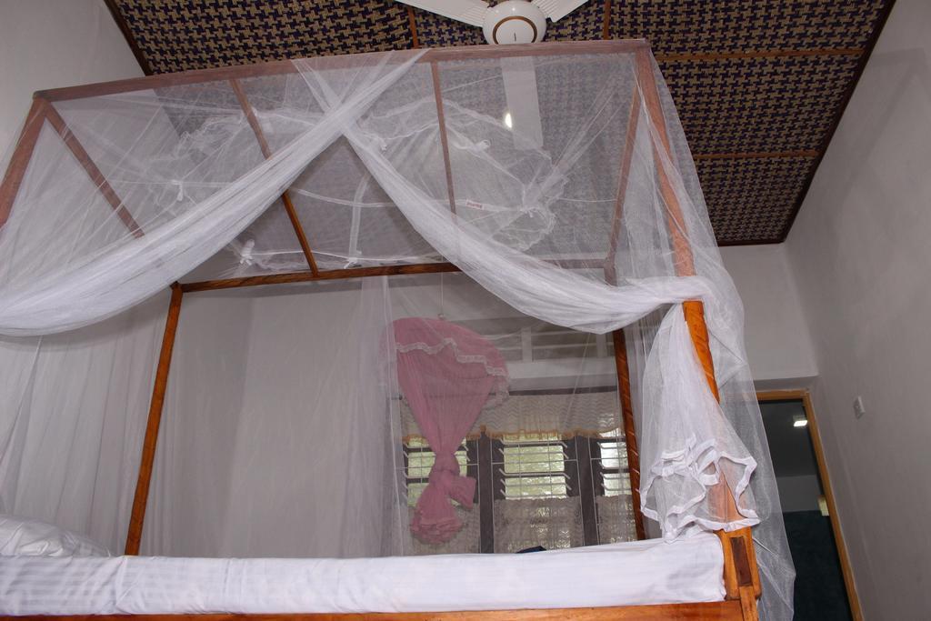 Abberny Villa Midigama Timur Bagian luar foto